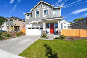 Camas Family Home - Private Hot Tub & Pool Access